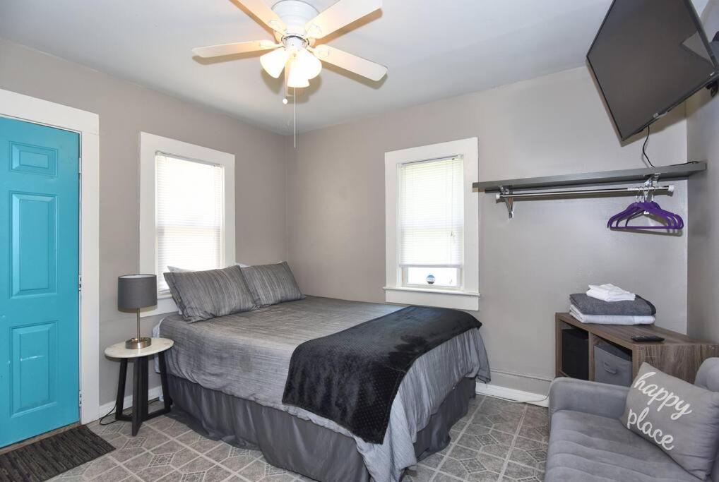 Cherry St Little Love House* Shop*Dine* Rt 66*Expo Center*Bok*Downtown Tulsa Luaran gambar